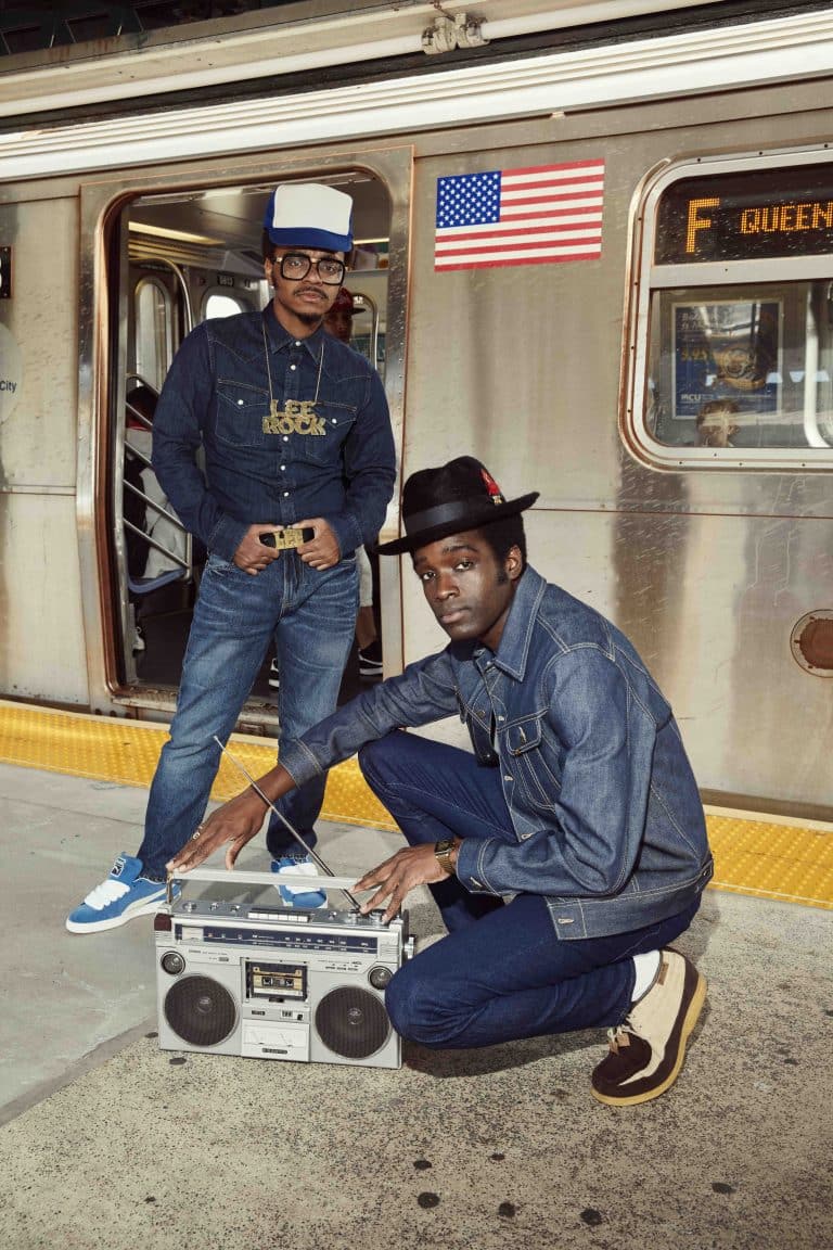 Lee men's campaign in the New York subway